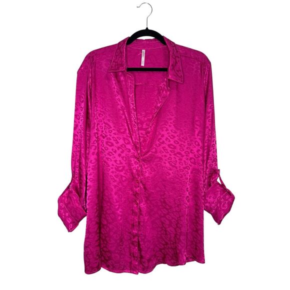 DNA Couture Women’s Plus 3X Leopard Print Hot Pink Satin Blouse - Picture 1 of 6